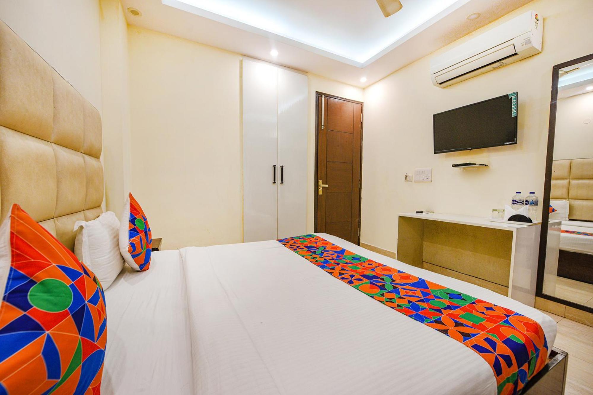 Fabhotel Ak Hotel 3*