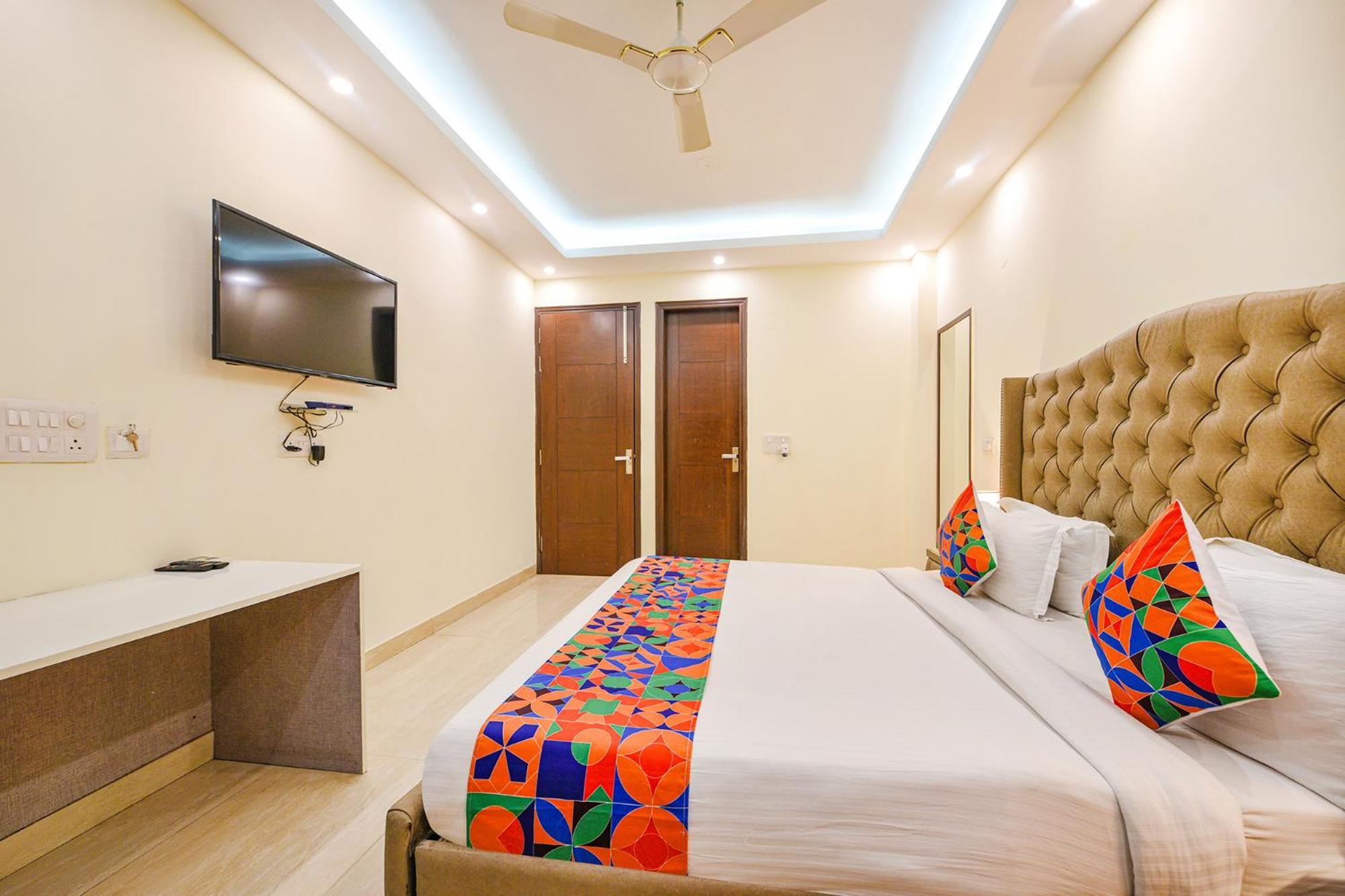 Fabhotel Ak Hotel 3*